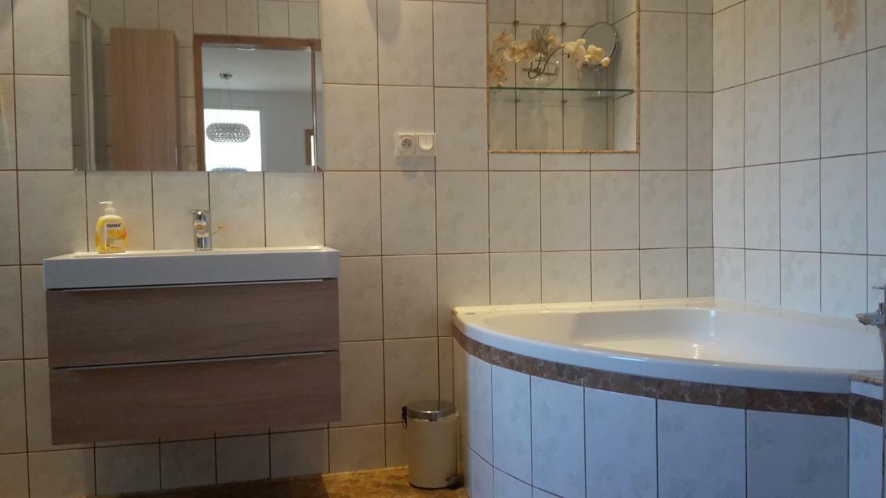 Gdynia Orlowo Honey Apartment Buitenkant foto